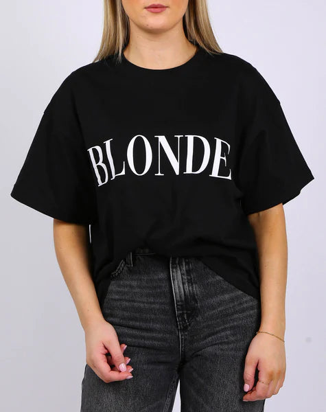 Label BRUNETTE The Label The « BLONDE SERIF" Boxy Crew Neck Tee | Black